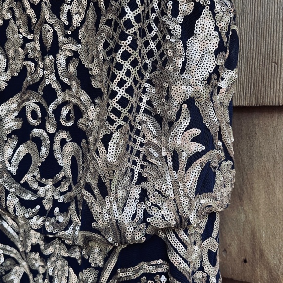 R&M Richards Womens Sequined Evening Navy Gold Maxi Gown Dress Size 6 - Picture 8 of 15